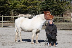 rideterapi hos Horse & Humanship